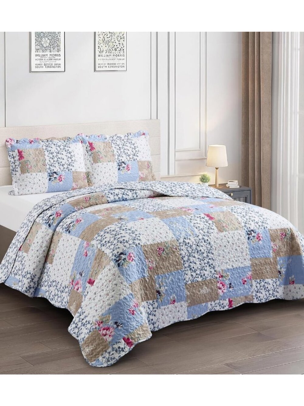 Pink Rose & Beige Toile Patchwork Quilt Set, Full/Queen